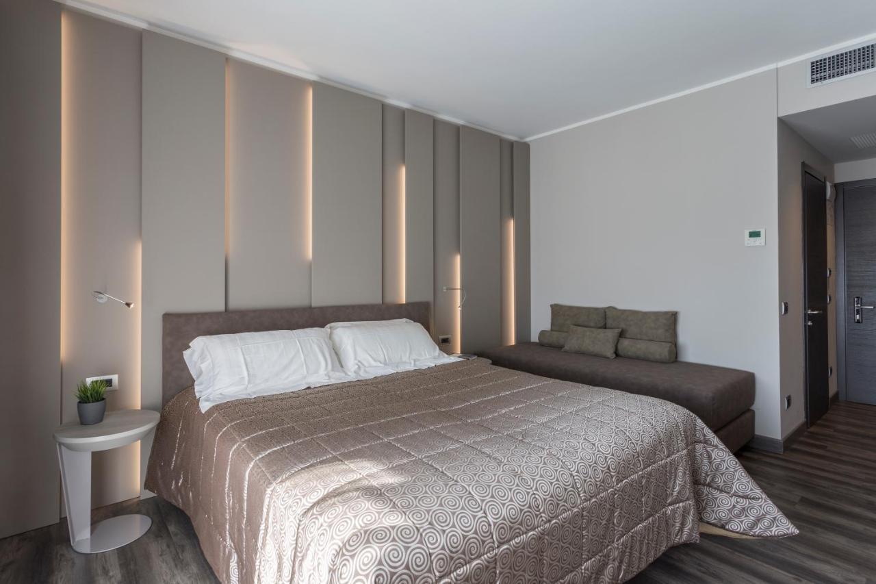 Hotel Giulietta Romeo Λατζίζε Εξωτερικό φωτογραφία