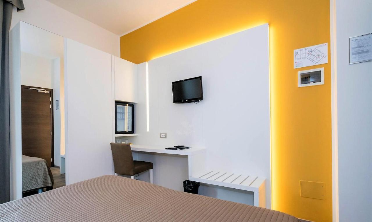 Hotel Giulietta Romeo Λατζίζε Εξωτερικό φωτογραφία