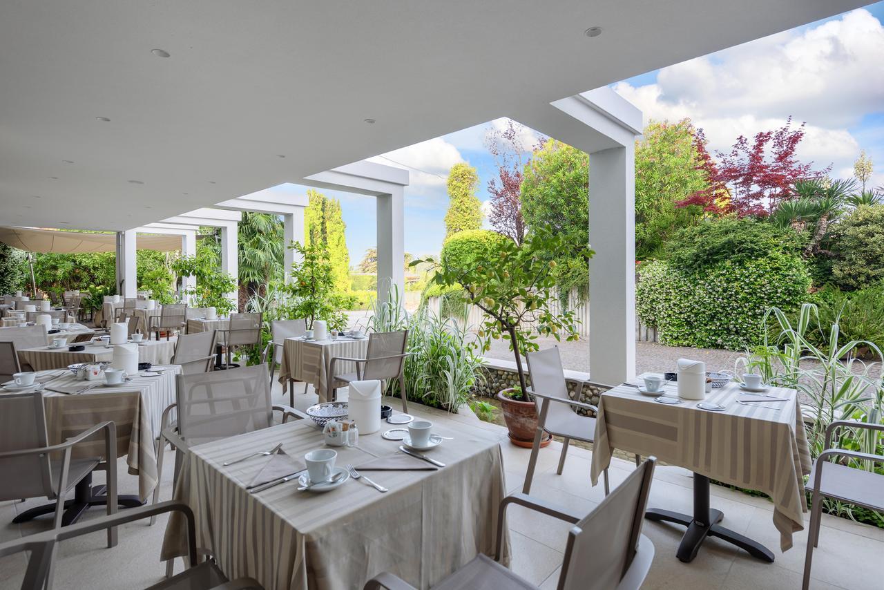 Hotel Giulietta Romeo Λατζίζε Εξωτερικό φωτογραφία
